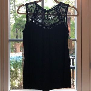 Black lacy tank top.